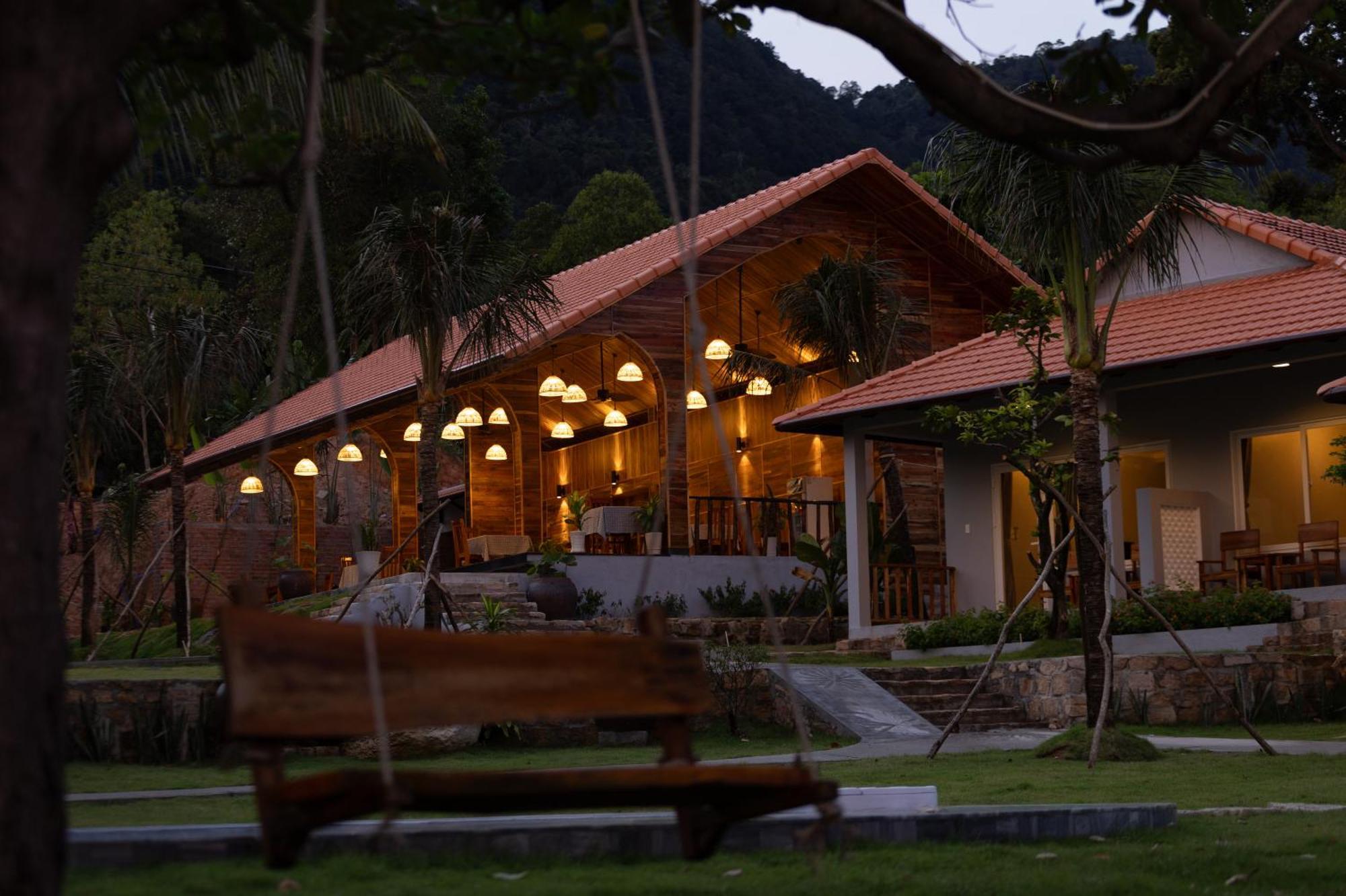 โคเซียนา รีสอร์ต Hotel ฟู้โกว๊ก ภายนอก รูปภาพ